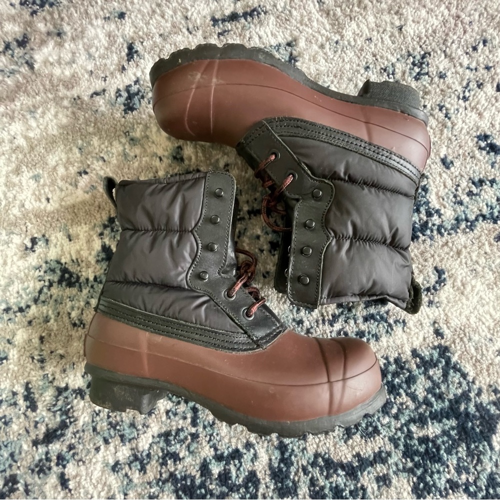 Hunter Duck Boots - Picture 2 of 5